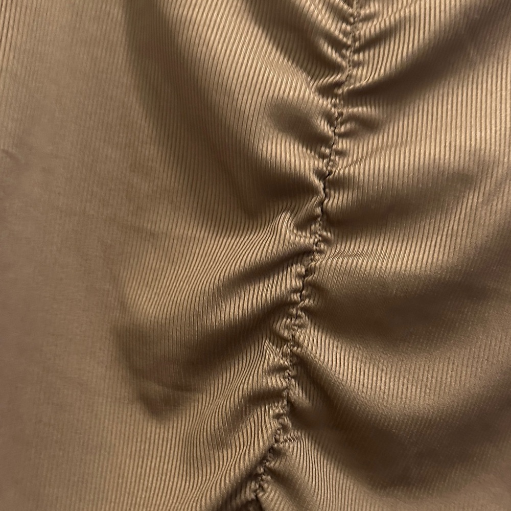 H&M Ruched Bodycon Dress - Picture 3 of 6